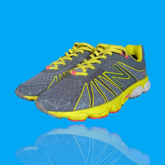 New Balance Barringer 890 V4 Women's W890GY4 Size 8.5 Running Shoes - Picture 9 of 15